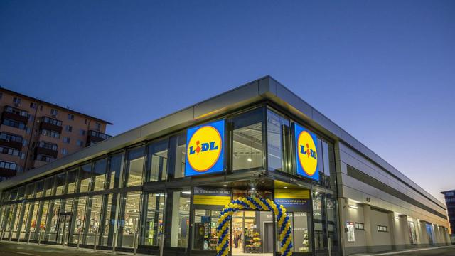  LIDL sends its customers to the Maldives.  What you need to do to win a vacation
