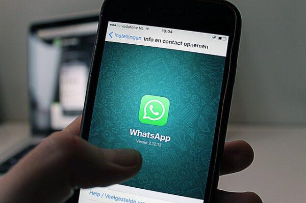 Come richiedere tabulati messaggi WhatsApp