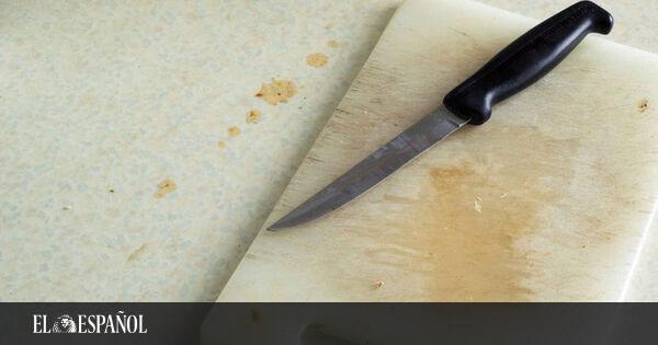 Cómo lavar y desinfectar las tablas de cortar alimentos para que no guarden bacterias