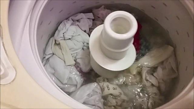 ¿Cómo lavar con bicarbonato la ropa blanca?