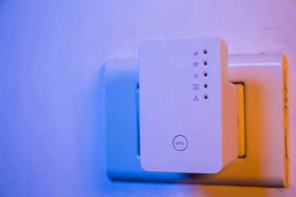 Where to place and how to correctly configure a WiFi repeater