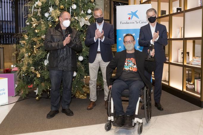 Medio y Maratón Valencia entregan los trofeos a los ganadores de las categorías con discapacidad