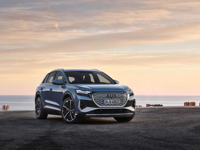 Audi Q4 e-tron and Q4 Sportback e-tron in 2022: opening new doors for ownership of electric vehicles