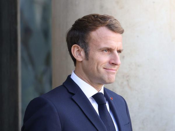 Emmanuel Macron annonce un crédit supplémentaire de 1,9 milliard d’euros pour la filière hydrogène
