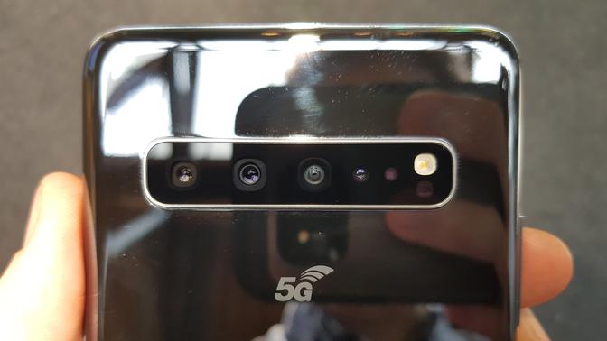 Samsung Galaxy S10 finally revealed - camera uses AI to help compose the perfect shot