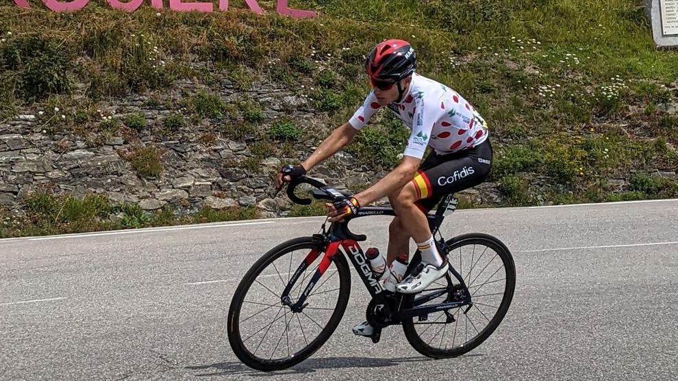 Carlos Rodríguez hace un 'Alberto Contador' en el Porvenir: gana la última etapa y roza la general
