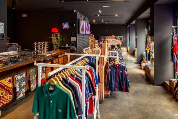 Shopping for the best 'vintage' stores to renew the wardrobe without much expense