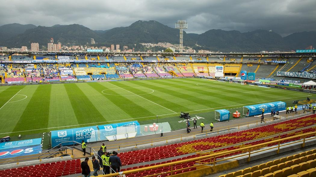 ¿Sabes qué tipo de elementos no se puedes ingresar a estadios de Bogotá?