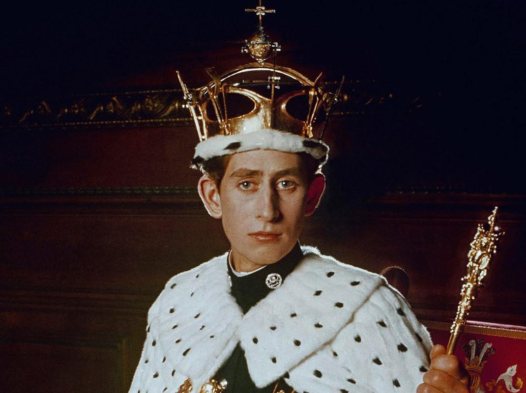 El secreto de la corona de Carlos de Inglaterra que se ha desvelado 50 años después