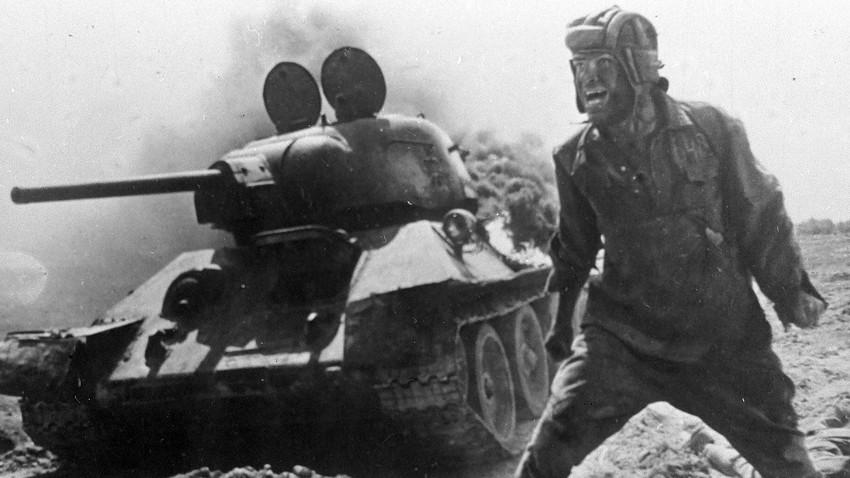 10 exciting Soviet and Russian movies about tanks