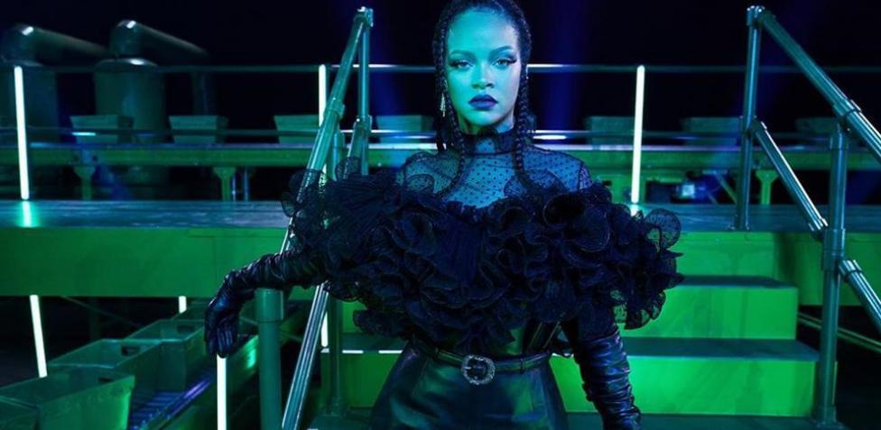 Savage x Fenty anuncia la fecha de su próximo desfile (y se verá en Prime Video)