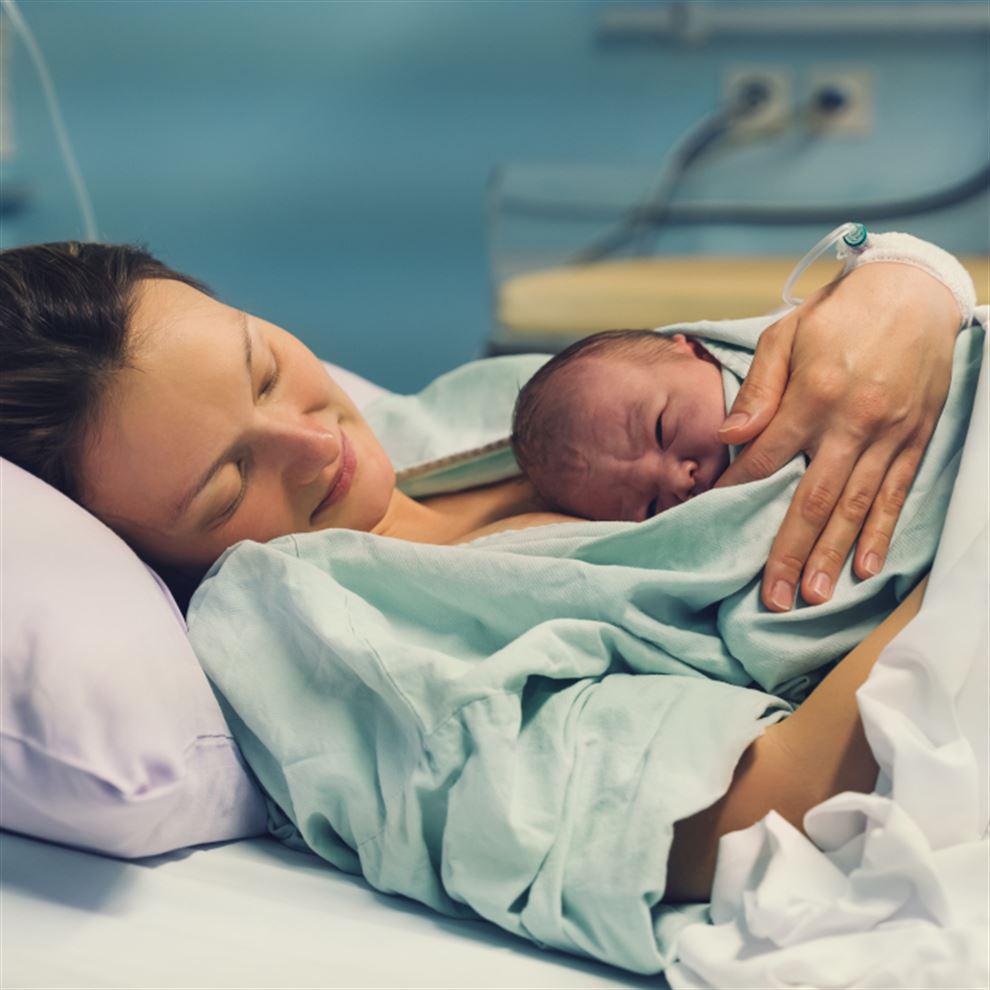 Žena rodí tak, jak žije. Jak by vypadal manuál dobrého porodu?