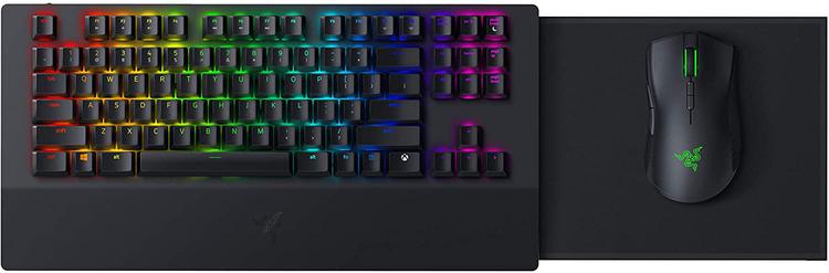 Combo clavier et souris de jeu mécanique sans fil Razer Turret pour PC, Xbox One, Xbox Series X et S : Chroma RGB/éclairage dynamique - Tapis de souris magnétique rétractable - Batterie de 40 heures