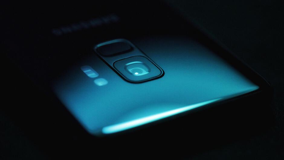 El efecto negativo de los grandes sensores de cámara en los nuevos smartphones: La solución podría estar en el Galaxy S9
