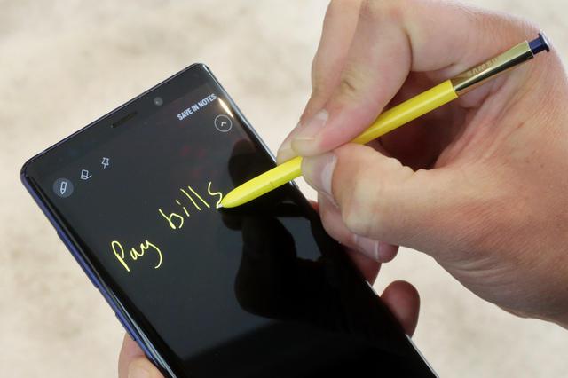 Samsung Galaxy Note 10 pode ter uma caneta com zoom HIDDEN