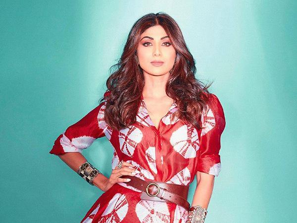 On Shilpa Shetty’s Birthday, Her 3 Makeup Looks From Instagram You Could Easily Copy 