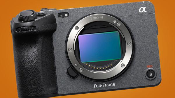 Sony FX3 is officially its smallest and cheapest cinema camera for professional filmmakers