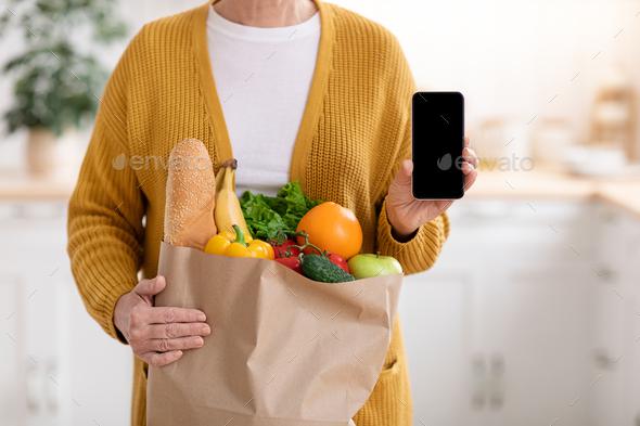 Shopping For a Mobile Phone Bag