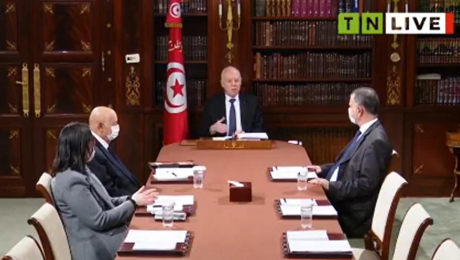 Tunisie [VIDEO] : Saied reçoit le Doyen Sadok Belaid et le professeur de droit constitutionnel, Amine Mahfoudh
