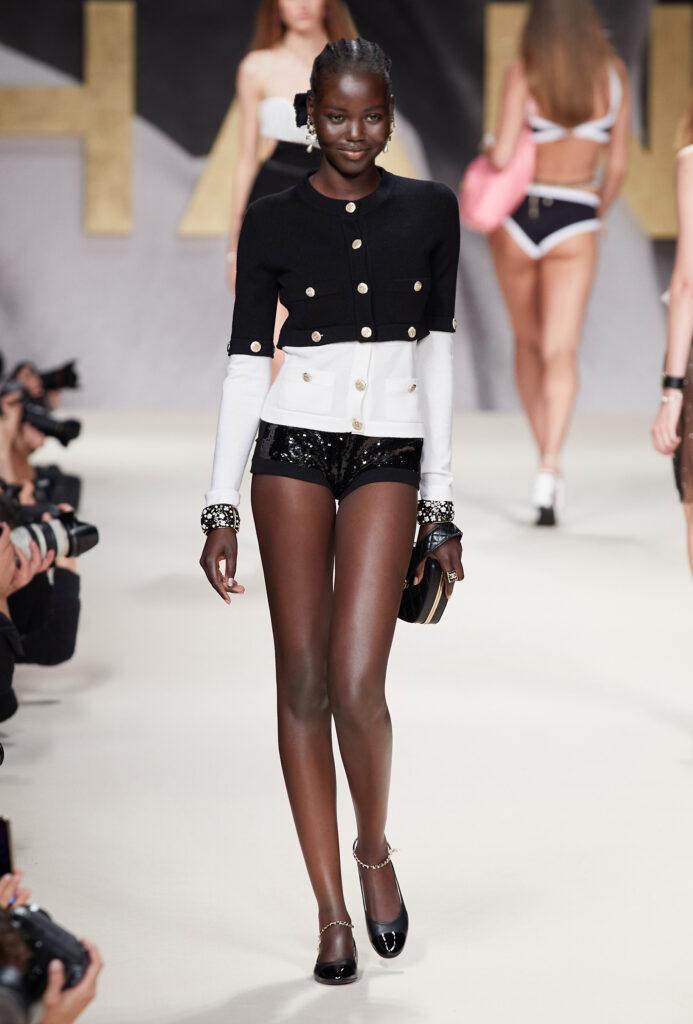 Chanel Spring-Summer 2022 Ready-to-Wear show - Paris - Elle