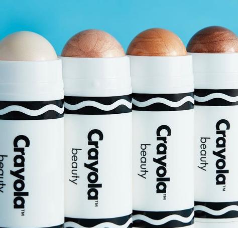 Conoce la increíble nueva línea de maquillaje elaborada por Crayola