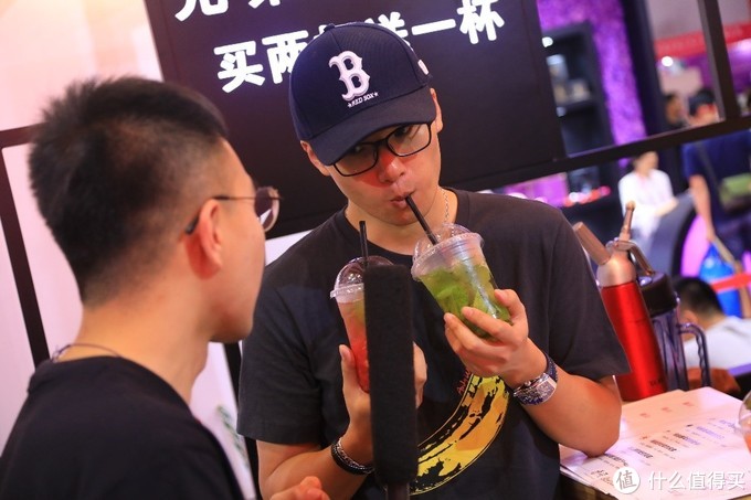 小黃瓜帶你遊2018上海國際成人展：身體不好的就不要進來了