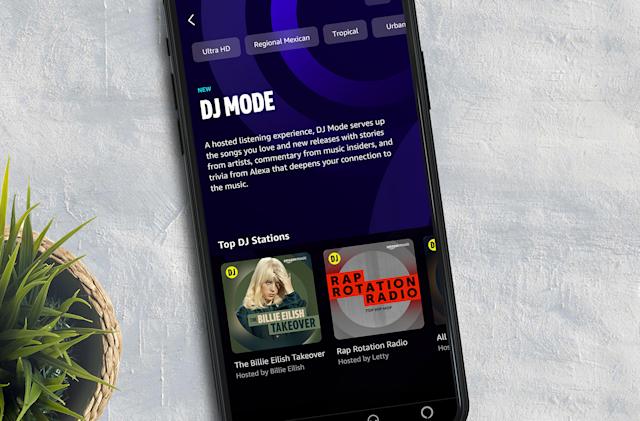 The "DJ mode" of Amazon Music reproduces the atmosphere of the old-school radio station