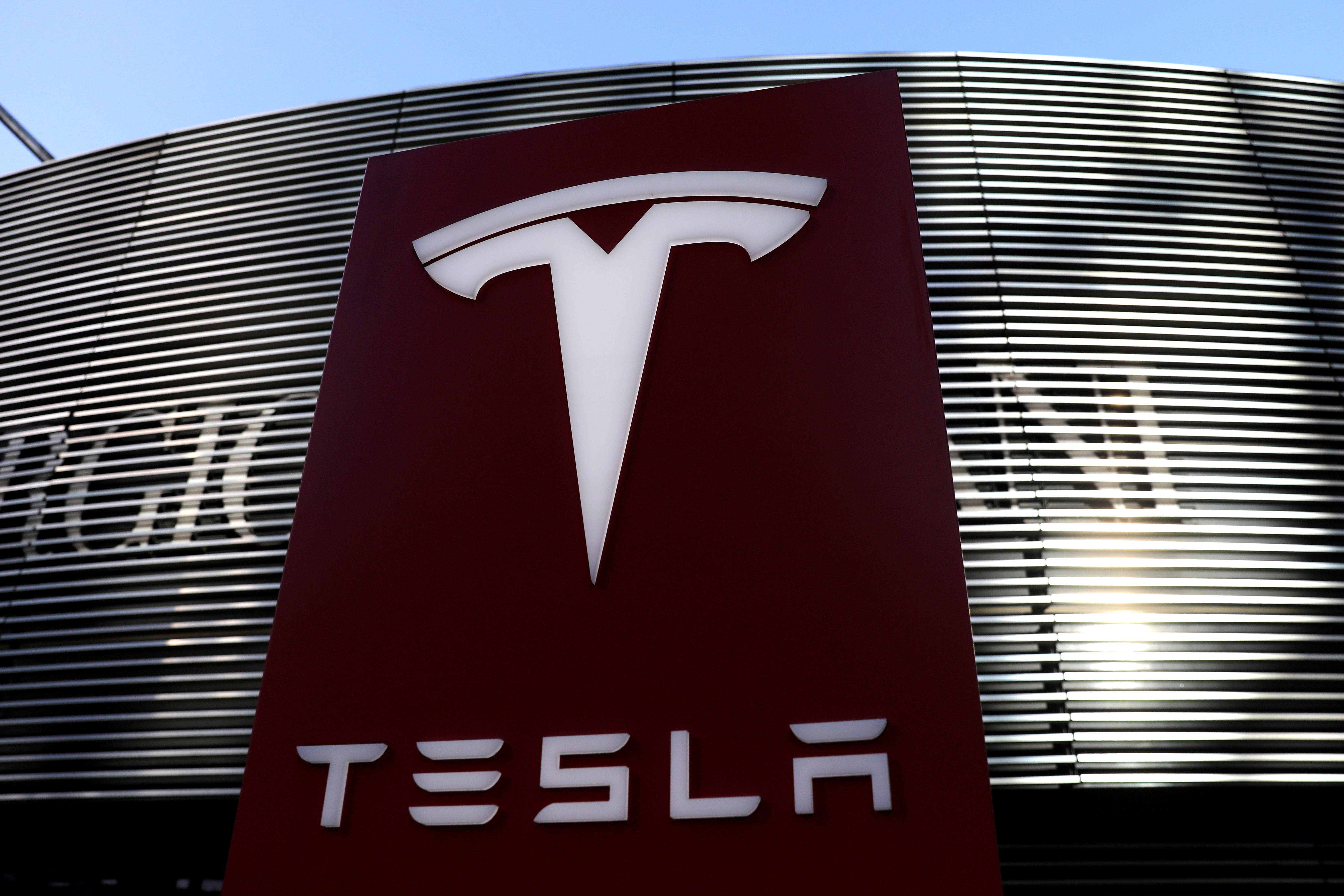 EXCLUSIVE Tesla hunts for design chief to create cars for China - sources 