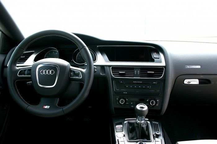 2009 Audi S5 Coupe Review
