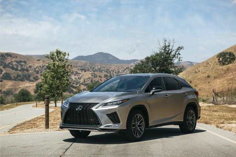 2020 Lexus RX and RXL: short and detailed introduction