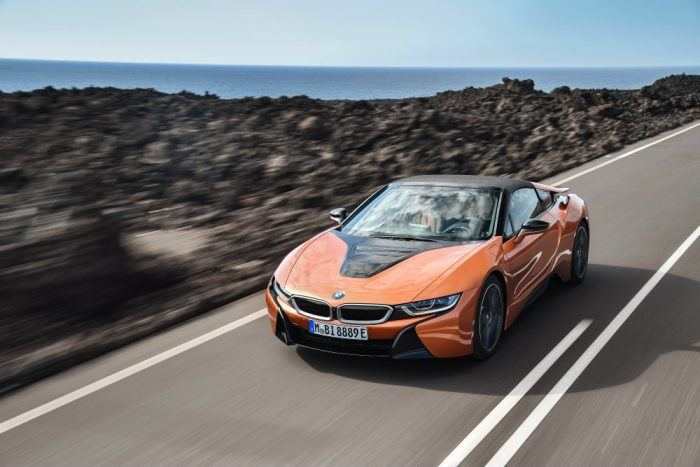 The first BMW i8 Roadster unveiled 