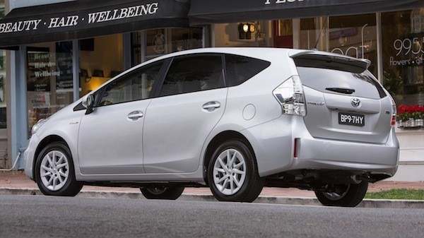 Car Review: 2013 Toyota Prius v 