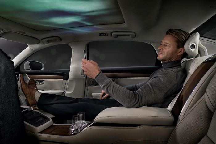 Volvo S90 Atmosphere Concept: Journey to the Magic Carpet 