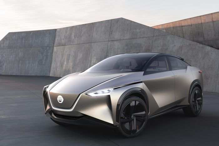 Nissan IMx KURO concept: You connect your brain with this.