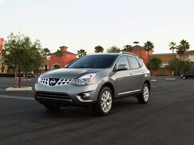 2013 Nissan Rogue SV AWD review