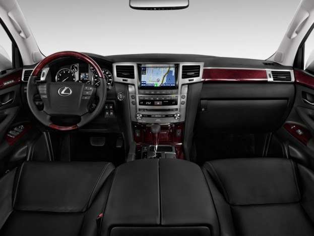 2014 Lexus LX570 review 