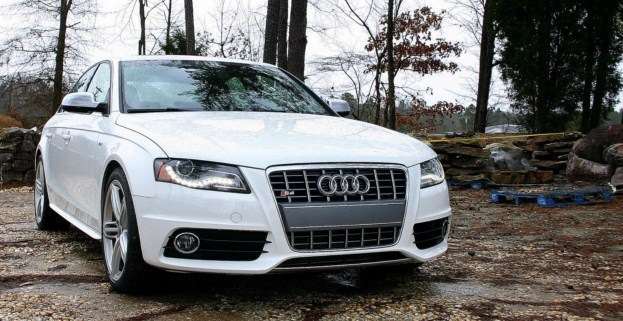 2010 Audi S4 review