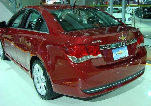 US Chevrolet Cruze will get diesel power in 2013 