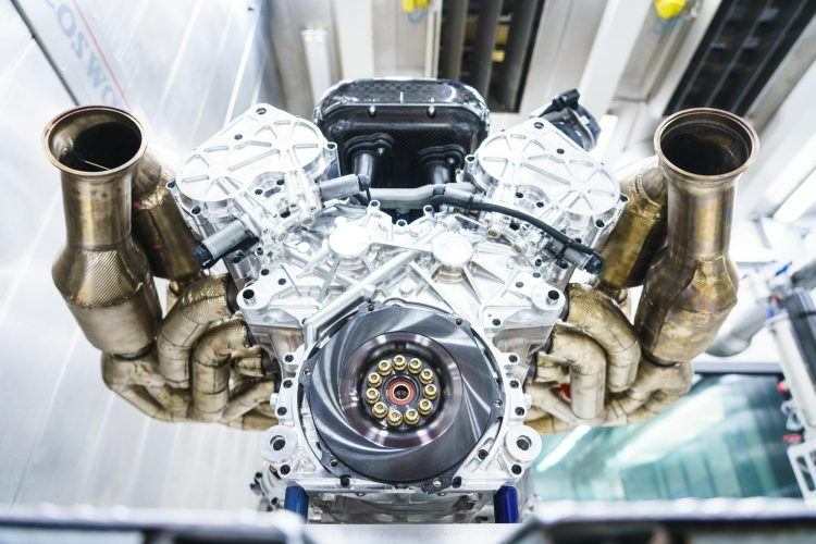 Aston Martin Valkyrie Engine: Your greatest dream or your worst nightmare