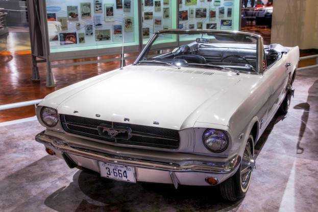 Ford Mustang : 51 bougies, des souvenirs illimités 