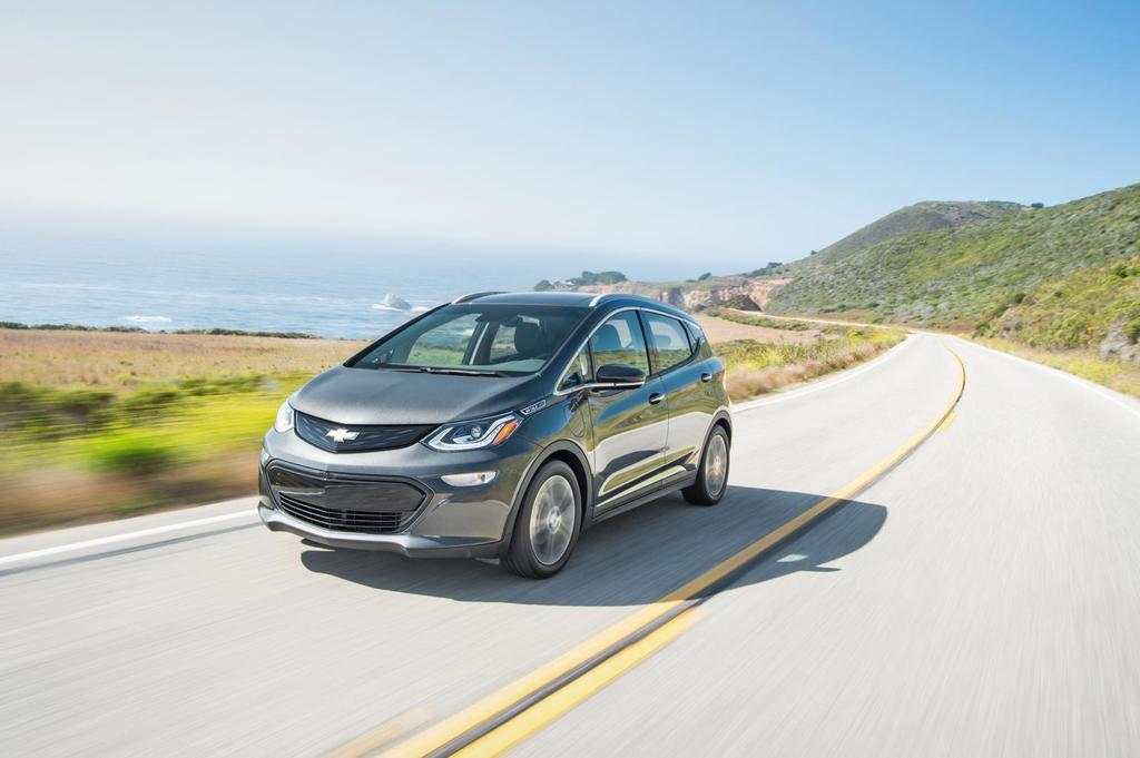 Da die Nachfrage nach Elektrofahrzeugen steigt, erreichen Besitzer von Chevrolet Bolt-Elektrofahrzeugen eine Rekordkilometerleistung