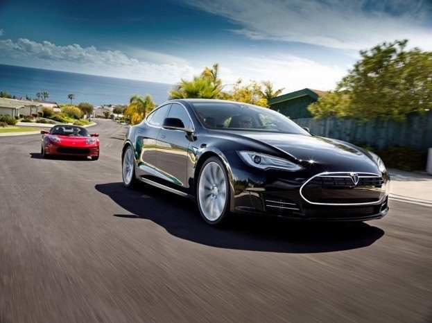 Why many drivers may wait to get a Tesla-financial analysis 