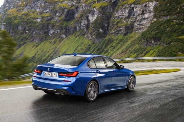 2019 BMW 3 Series: Luxury car, sports sedan or both?