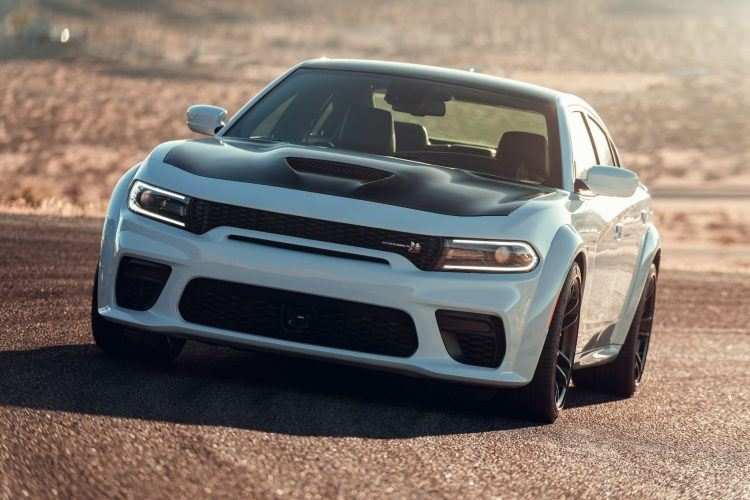 2020 Dodge Charger: when widebody comes to town 