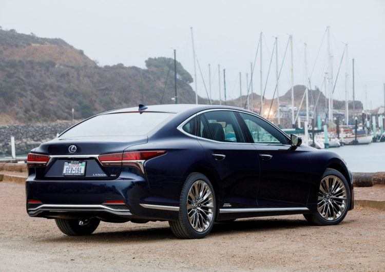 2019 Lexus LS 500h review: the highest-level hybrid 