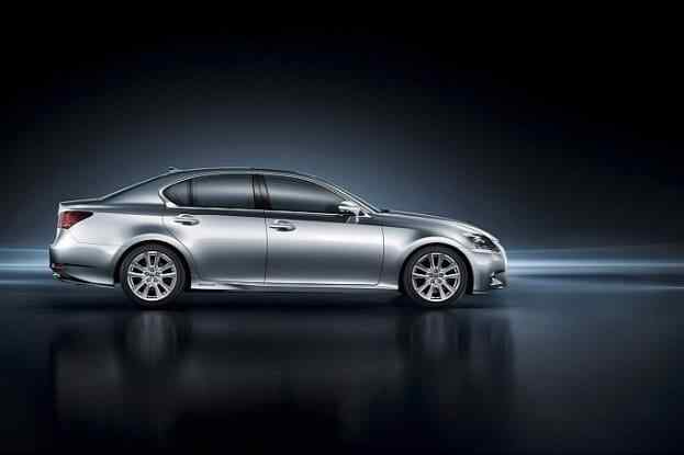 2013 Lexus GS 450h Hybrid Review 