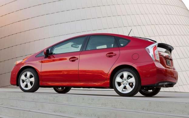 2013 Toyota Prius Five Comments 