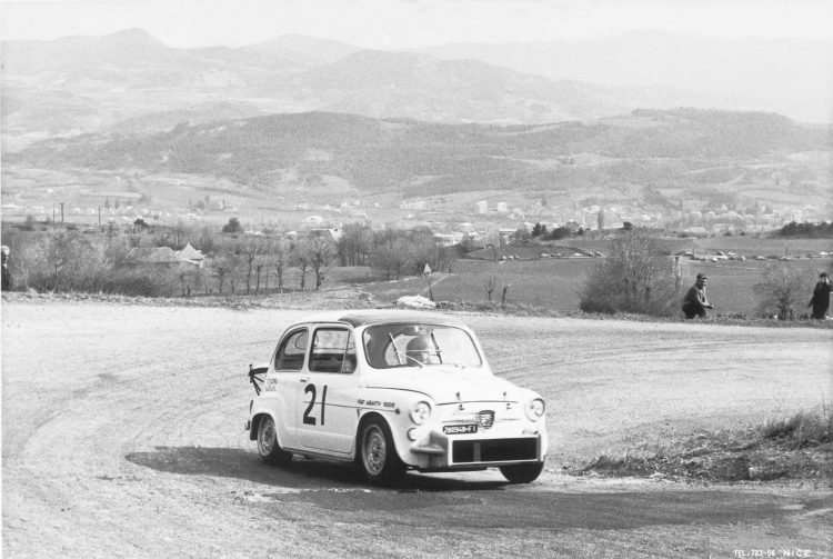 Fiat 500 : influence toujours le design et l'histoire depuis 60 ans 