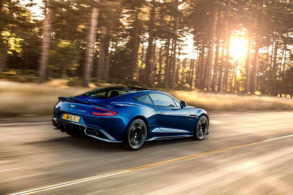 Aston Martin Vanquish S: Beyond the British GT