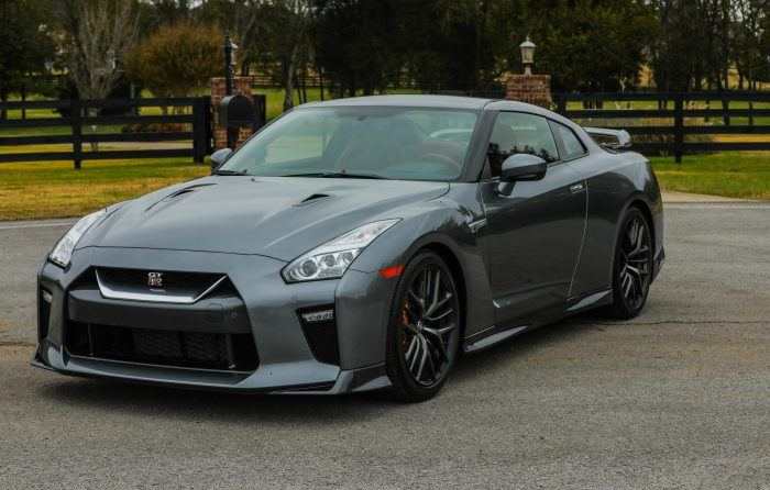 2018 Nissan GT-R launches new trim levels and kits 